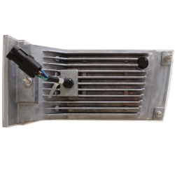 REFLEKTOR PRZEDNI PRAWY MAGNUM CASE 91972C2