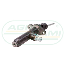 POMPKA HAMULCOWA MASSEY FERGUSON 675 690 1682767M91